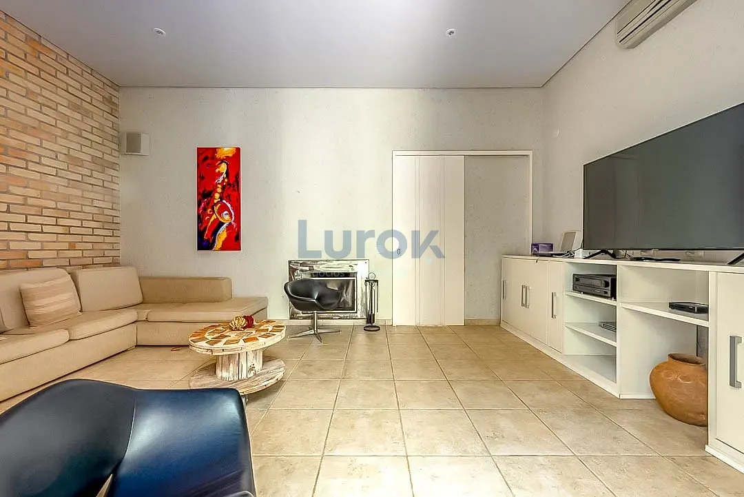 Casa, 5 quartos, 1500 m² - Foto 8