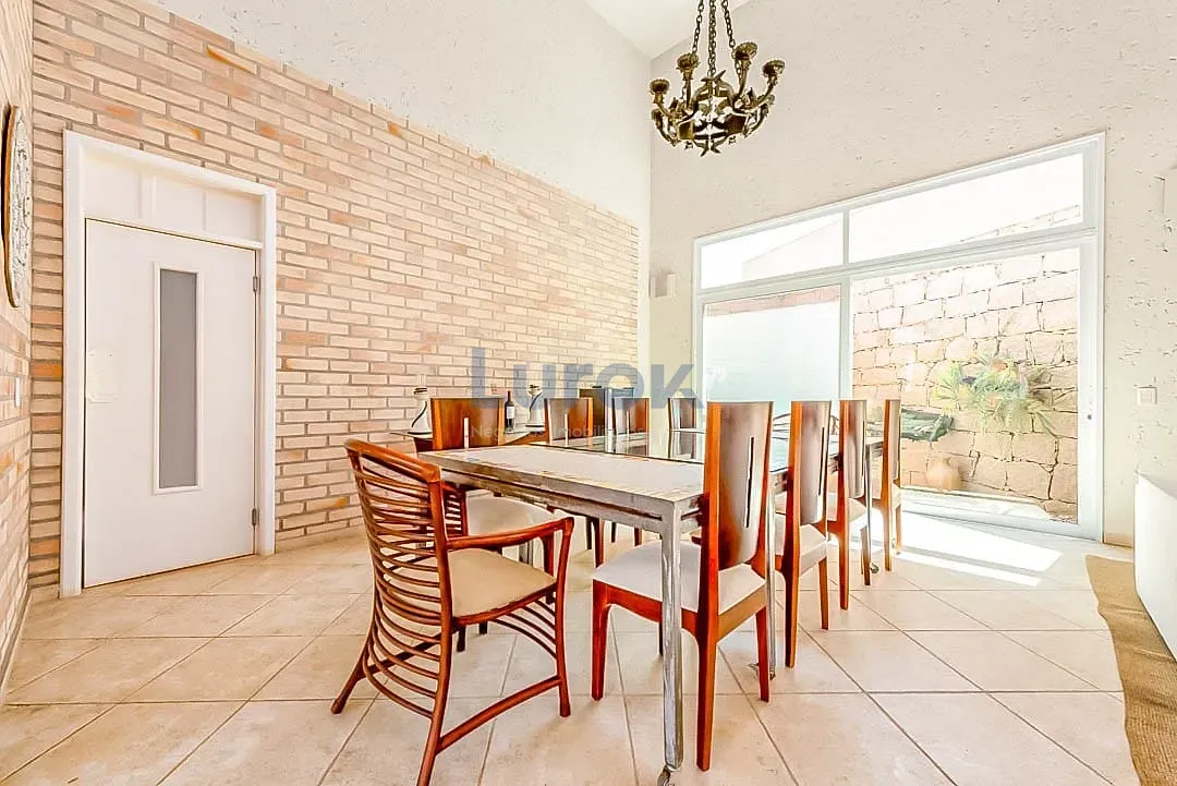 Casa, 5 quartos, 1500 m² - Foto 10
