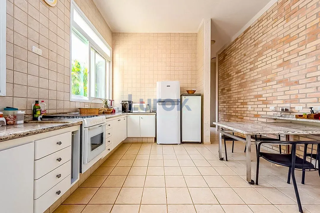 Casa, 5 quartos, 1500 m² - Foto 13