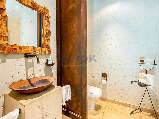 Casa com 2600m² 5 quartos e 7 banheiros, à venda, no bairro Cruz das Almas em Itu