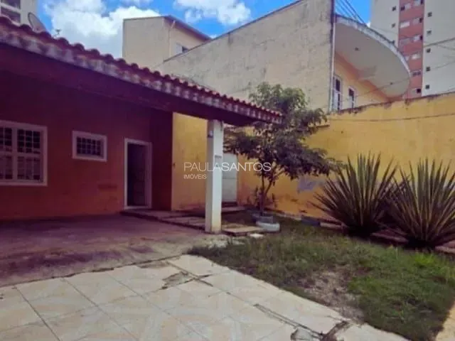 Casa com 600m² 3 quartos e 2 banheiros, à venda, no bairro Vila Carvalho em Sorocaba
