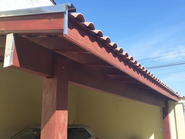 Casa com 250m² 3 quartos e 2 banheiros, à venda, no bairro Residencial Mombaça em Pindamonhangaba