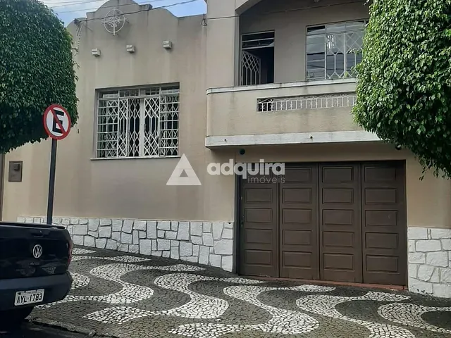 Casa com 253m² 4 quartos e 3 banheiros, à venda, no bairro Centro em Ponta Grossa