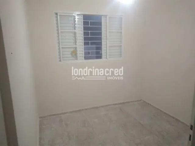 Casa à venda, no bairro CONDOMINIO SABARA I em Londrina