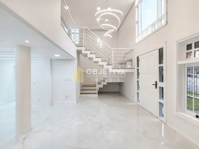 Casa para alugar, no bairro Chácara das Pedras em Porto Alegre