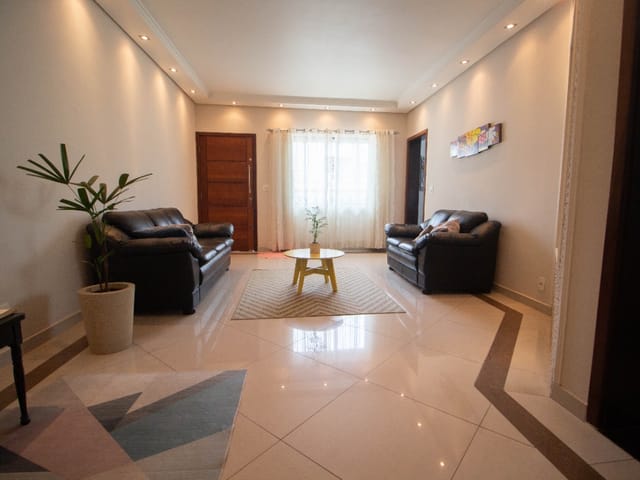 Foto do Casa - Casa tipo para venda com 3 quartos, sendo 1 suíte, 282m² | Lares e Andares Imóveis