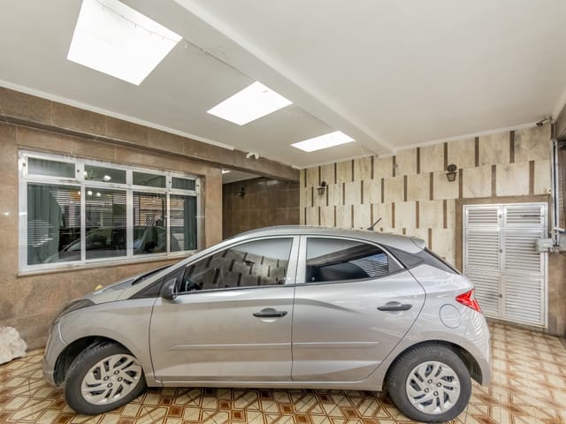 Foto do Casa - Casa tipo para venda em Chácara Seis de Outubro com 3 quartos, sendo 1 suíte, 139m² | Lares e Andares Imóveis