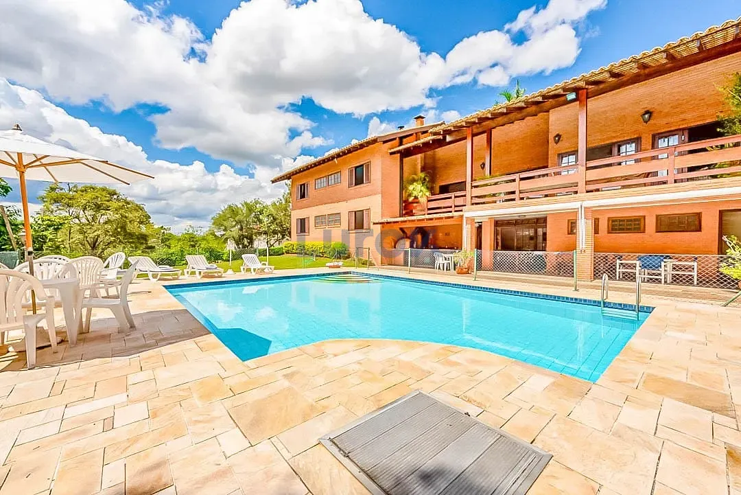 Casa, 6 quartos, 624 m² - Foto 1