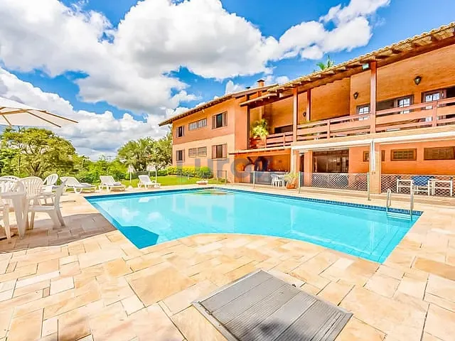 Casa com 2000m² 6 quartos e 7 banheiros, à venda, no bairro Condomínio Terras de São José em Itu