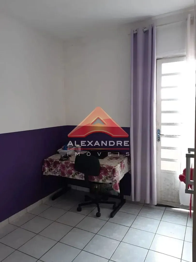 Casa, 8 quartos, 160 m² - Foto 6