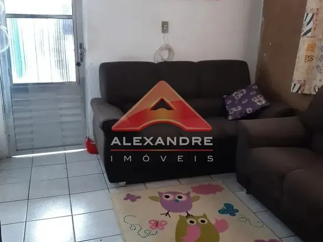 Casa com 140m² 8 quartos e 2 banheiros, à venda, no bairro Conjunto Residencial Dom Pedro I em São José Dos Campos