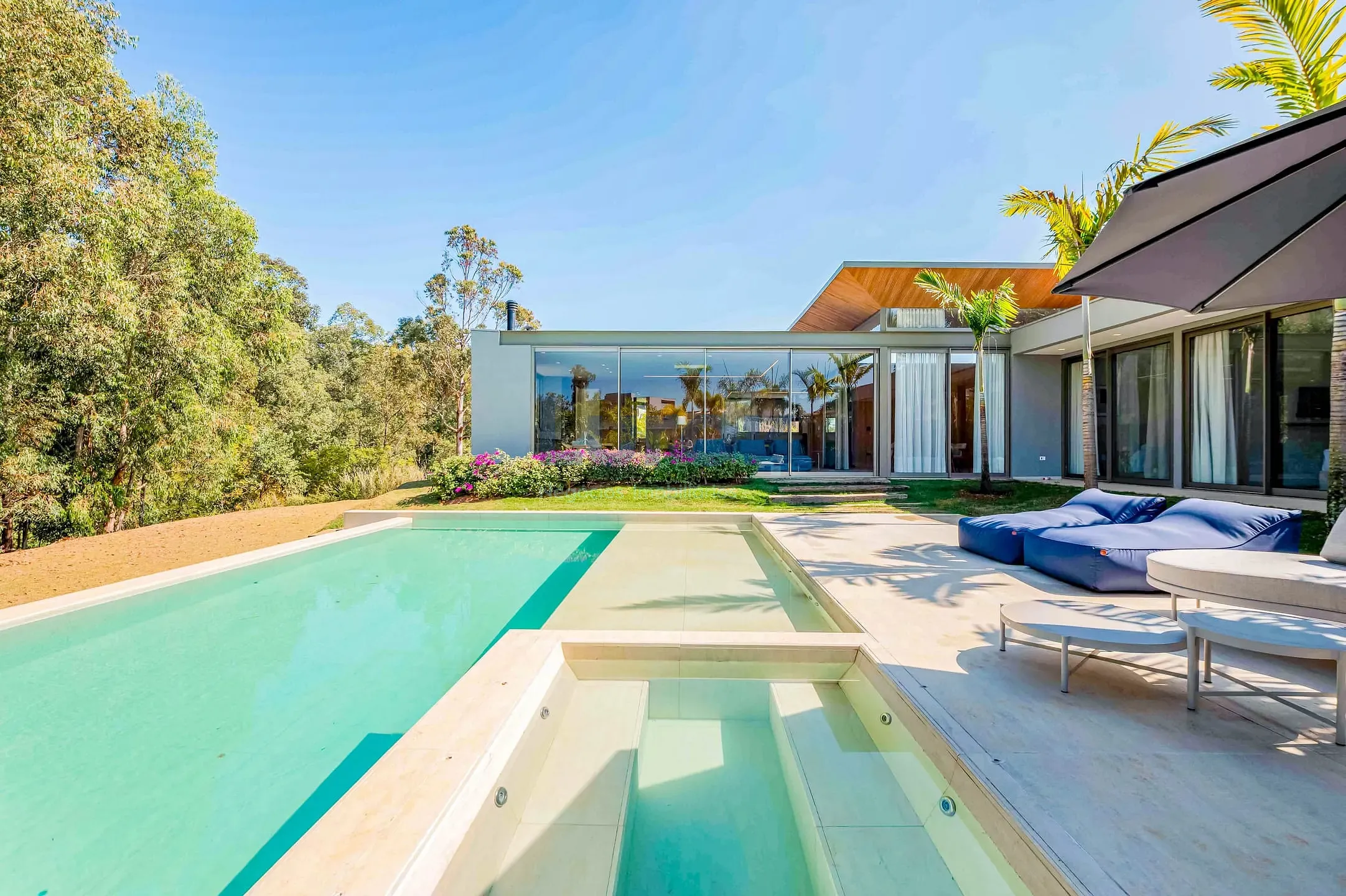 Casa, 5 quartos, 600 m² - Foto 1