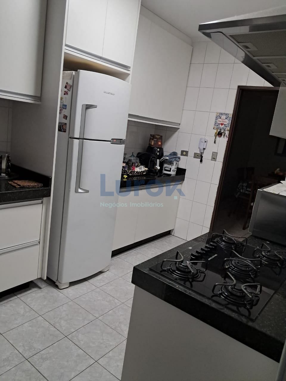 Casa, 3 quartos, 191 m² - Foto 2