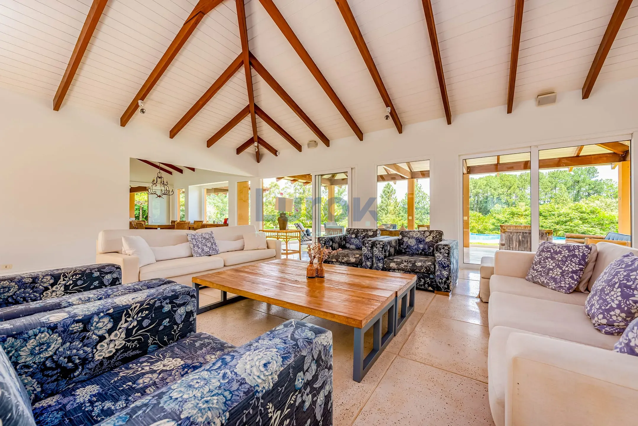 Casa, 5 quartos, 926 m² - Foto 2