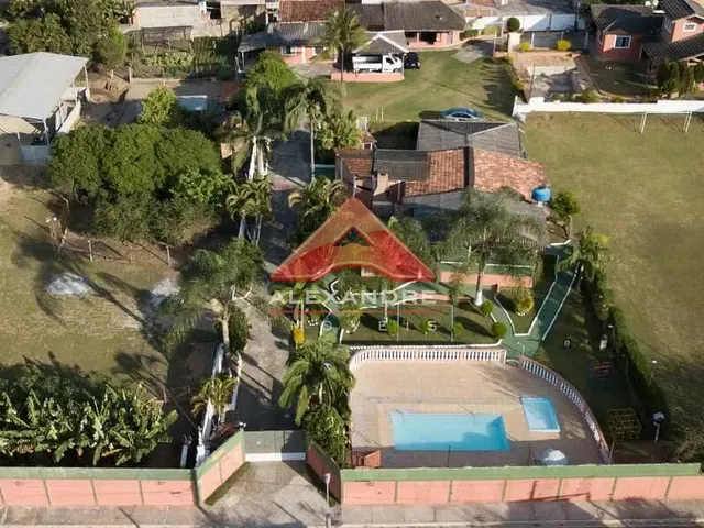 Casa com 6089m² 3 quartos e 3 banheiros, à venda, no bairro Santa Herminia em São José Dos Campos