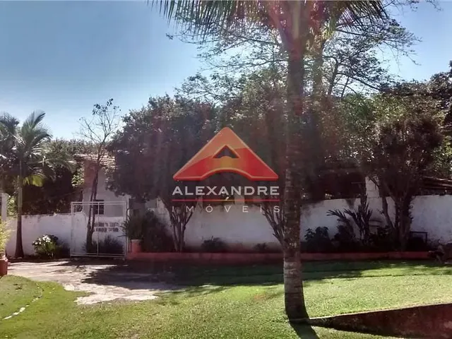 Casa com 6089m² 3 quartos e 3 banheiros, à venda, no bairro Santa Herminia em São José Dos Campos