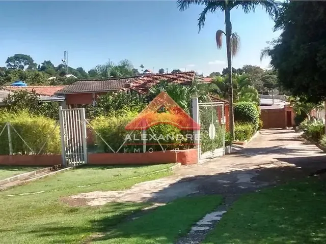 Casa com 6089m² 3 quartos e 3 banheiros, à venda, no bairro Santa Herminia em São José Dos Campos