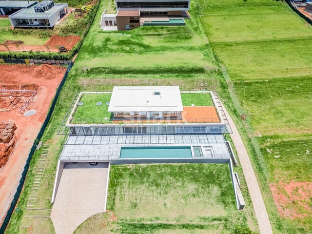 Casa com 3341m² 6 quartos e 7 banheiros, à venda ou para alugar, no bairro Condomínio Quinta da Baroneza II em Bragança Paulista