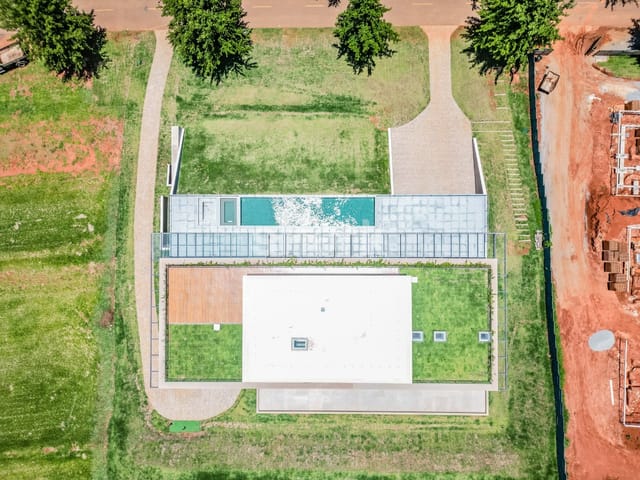 Casa com 3341m² 6 quartos e 7 banheiros, à venda ou para alugar, no bairro Condomínio Quinta da Baroneza II em Bragança Paulista