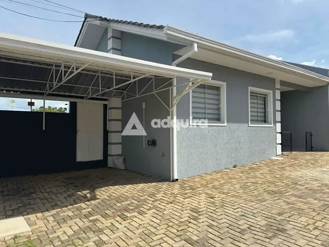 Casa com 61m² 2 quartos e 1 banheiro, à venda, no bairro Oficinas em Ponta Grossa