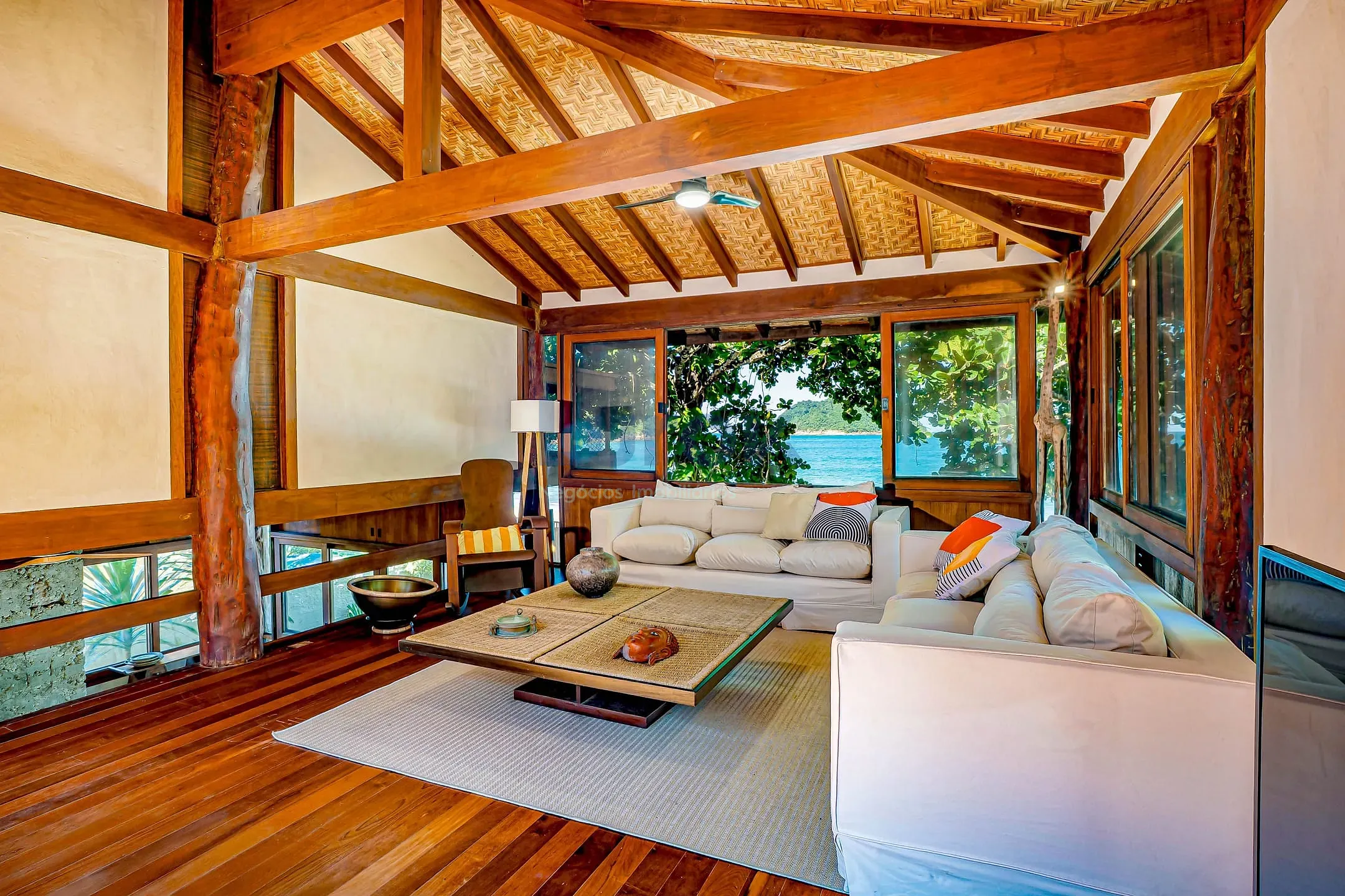 Casa, 5 quartos, 360 m² - Foto 2