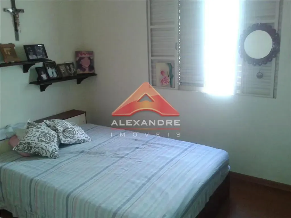 Casa, 3 quartos, 223 m² - Foto 10