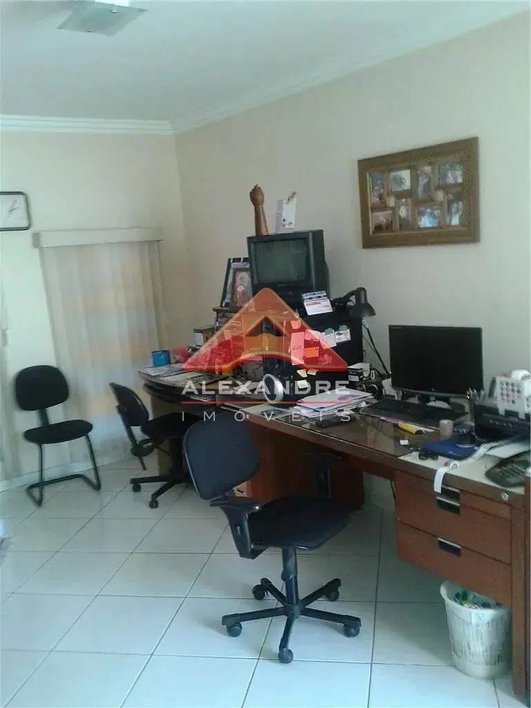 Casa, 3 quartos, 223 m² - Foto 5