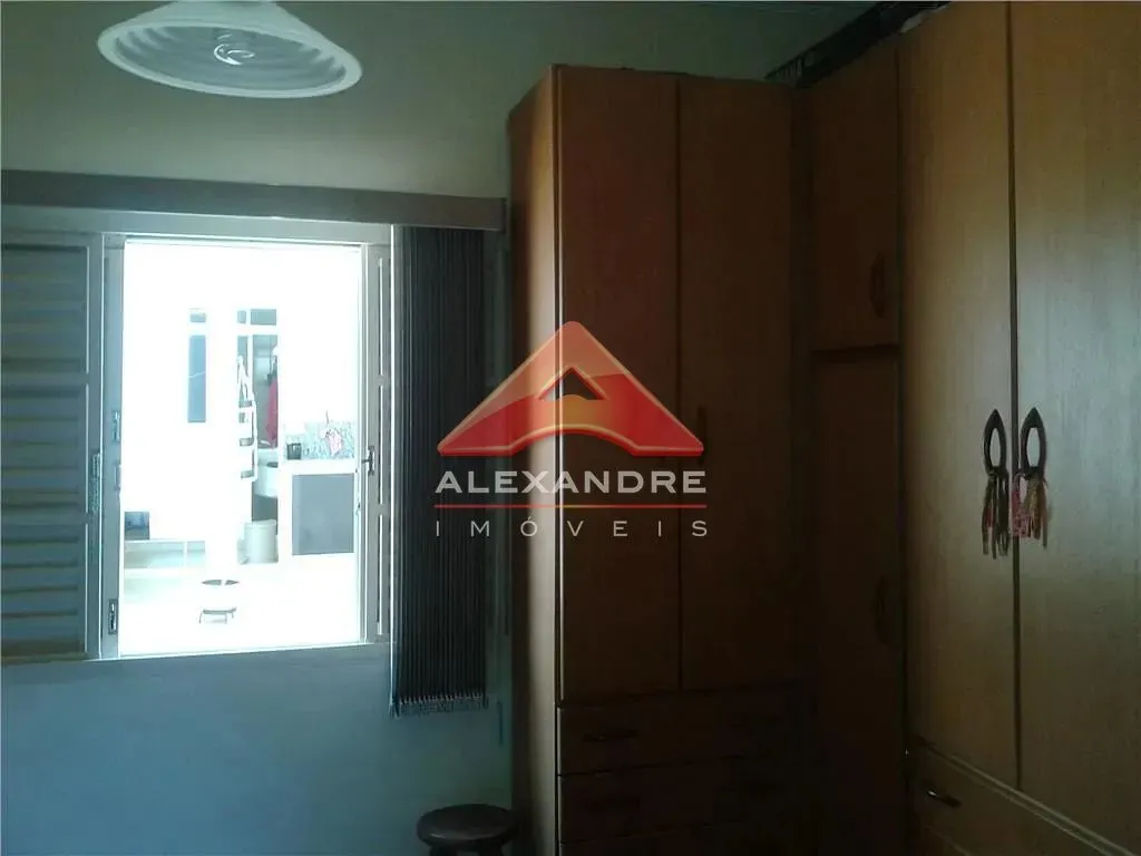 Casa, 3 quartos, 223 m² - Foto 14