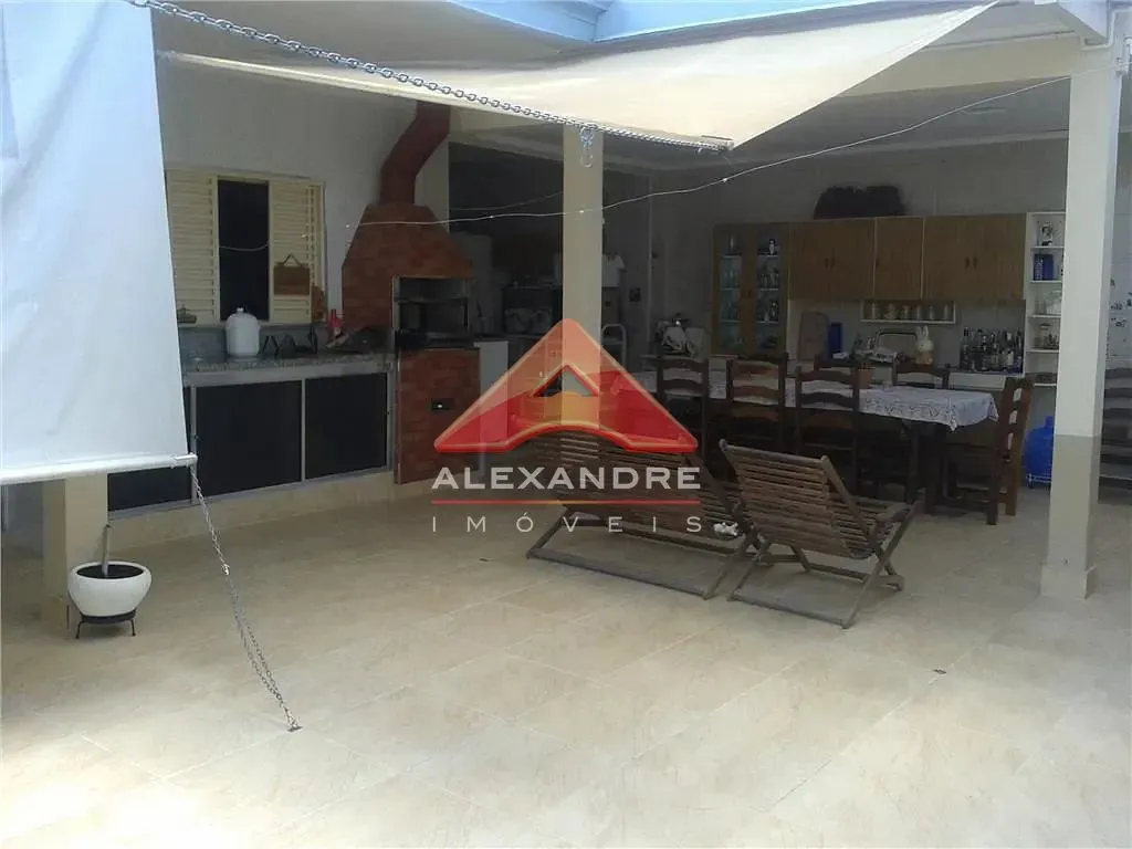 Casa, 3 quartos, 223 m² - Foto 26