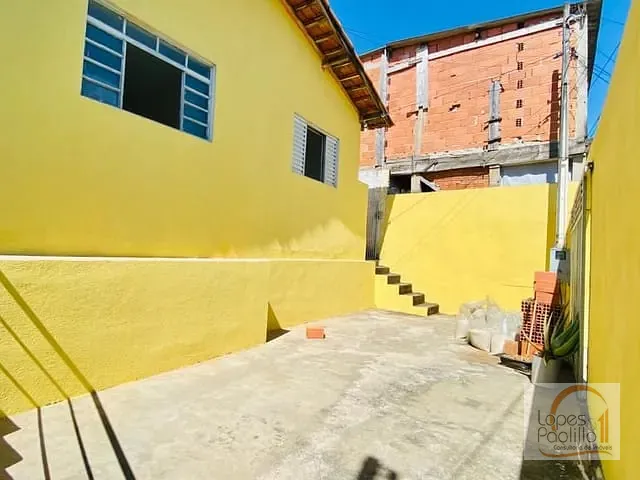 Casa com 200m² 3 quartos e 2 banheiros, à venda, no bairro Caetetuba em Atibaia