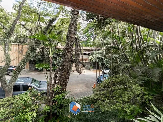 Casa com 846m² 4 quartos e 3 banheiros, à venda, no bairro Cidade Jardim em São Paulo