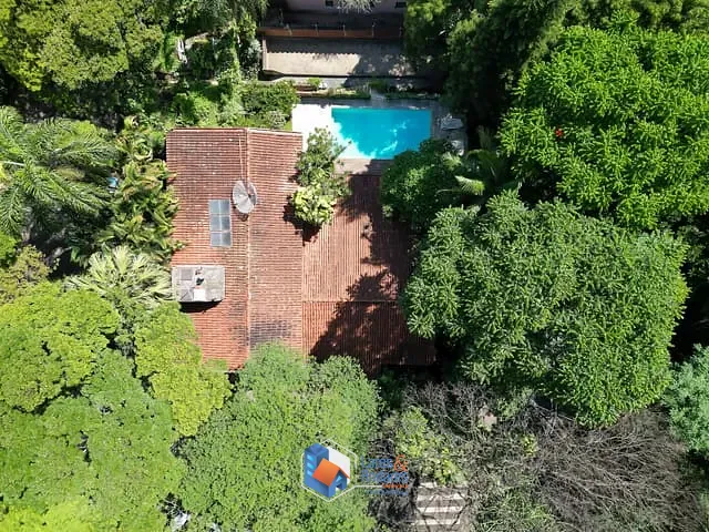Casa com 846m² 4 quartos e 3 banheiros, à venda, no bairro Cidade Jardim em São Paulo