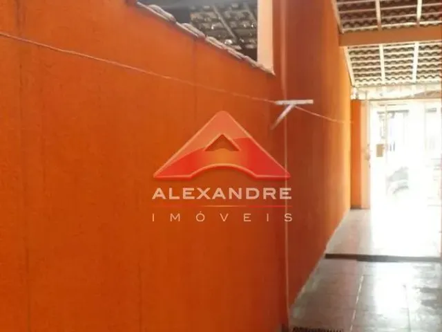 Casa com 125m² 2 quartos e 1 banheiro, à venda, no bairro Conjunto Residencial Galo Branco em São José Dos Campos
