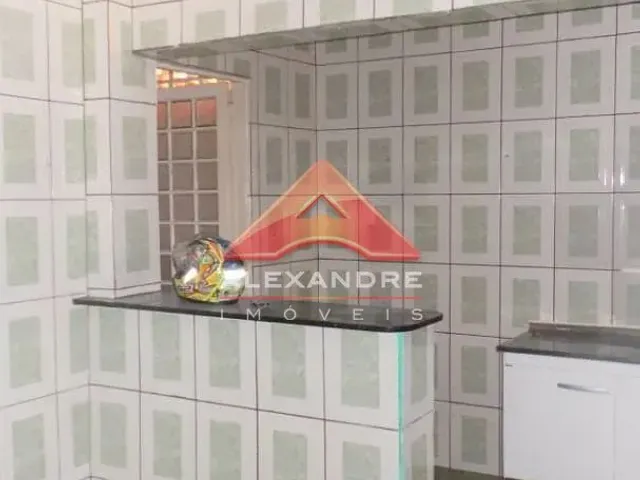 Casa com 125m² 2 quartos e 1 banheiro, à venda, no bairro Conjunto Residencial Galo Branco em São José Dos Campos