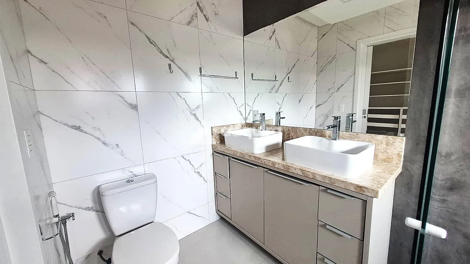 Casa, 3 quartos, 210 m² - Foto 26