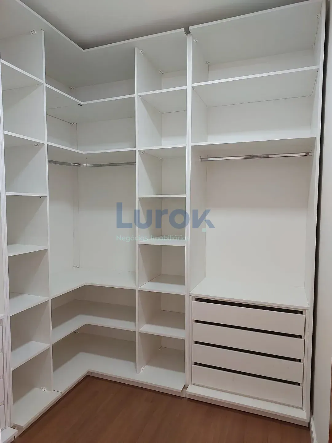 Casa, 3 quartos, 235 m² - Foto 31