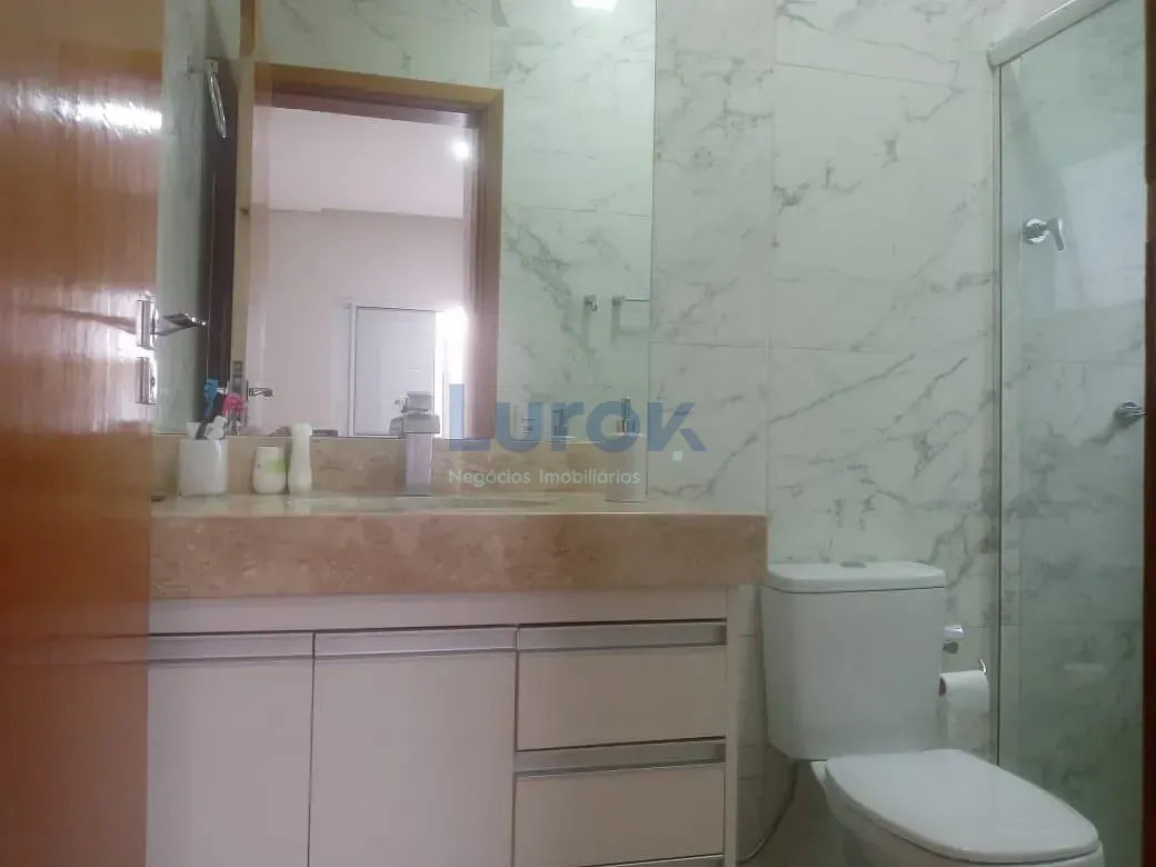 Casa, 3 quartos, 235 m² - Foto 35