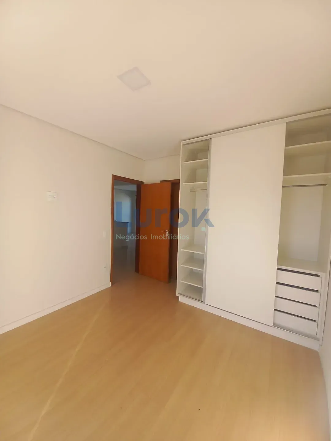 Casa, 3 quartos, 235 m² - Foto 23