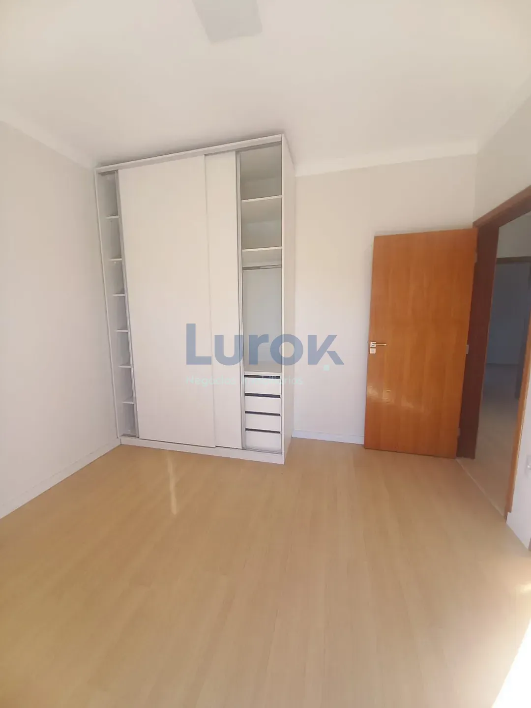 Casa, 3 quartos, 235 m² - Foto 26