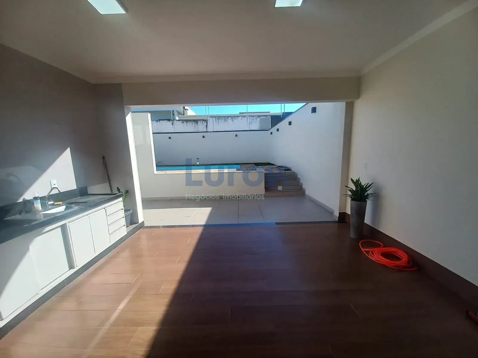 Casa, 3 quartos, 235 m² - Foto 14
