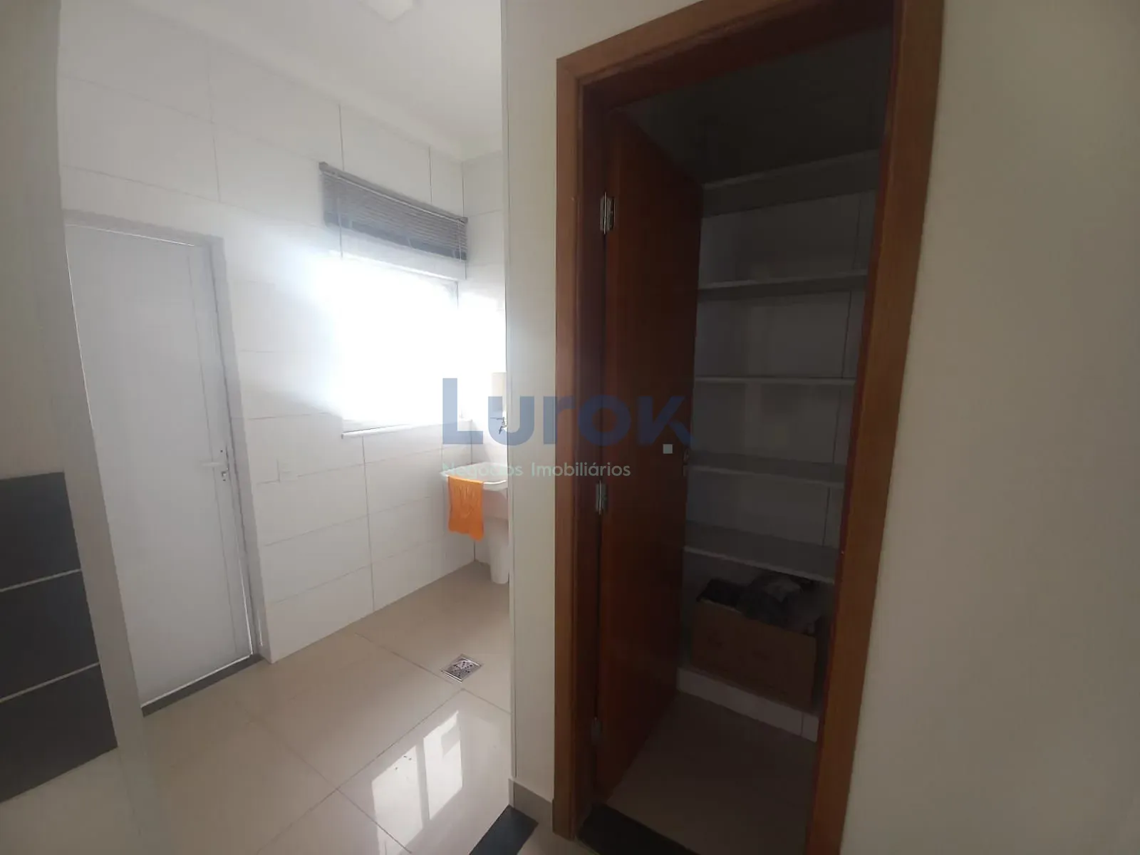 Casa, 3 quartos, 235 m² - Foto 7