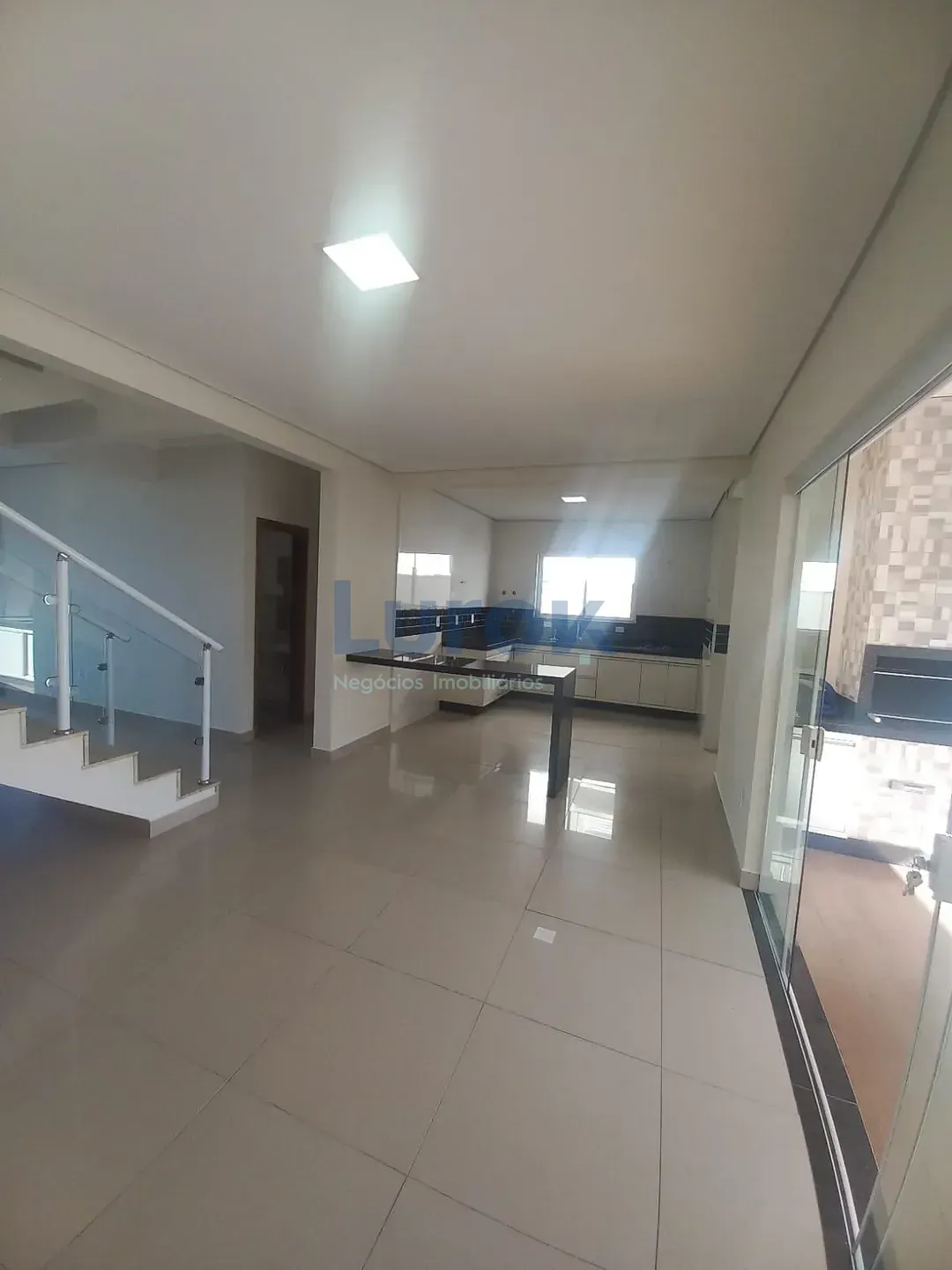 Casa, 3 quartos, 235 m² - Foto 4