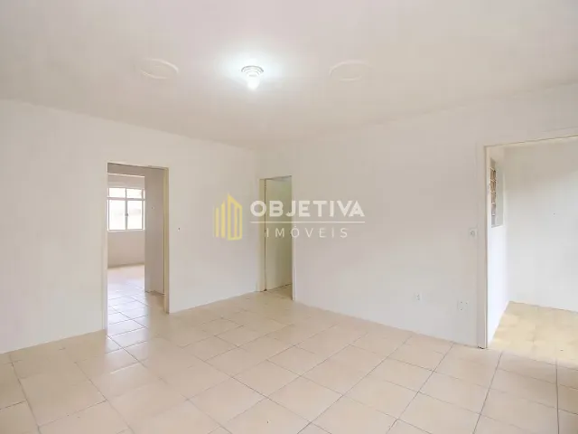 Casa 3 quartos e 3 banheiros, para alugar, no bairro Vila Jardim em Porto Alegre