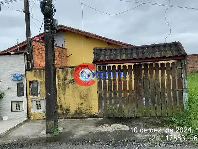Casa com 62m² 2 quartos e 1 banheiro, à venda, no bairro BALNEÁRIO MAR E SOL em Mongagua