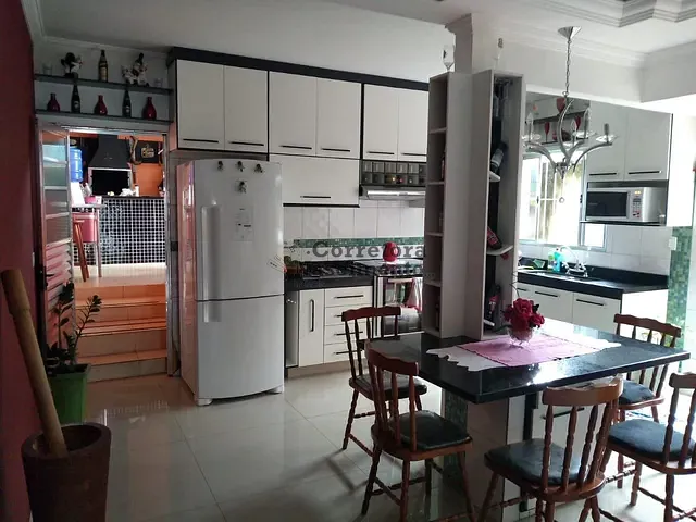 Casa com 126m² 4 quartos e 3 banheiros, à venda, no bairro Jardim Santa Marina em Jacareí