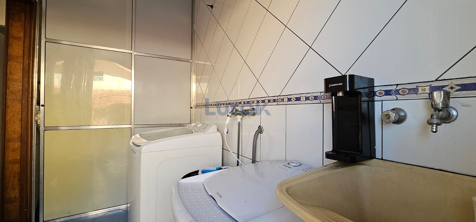 Casa, 3 quartos, 230 m² - Foto 12