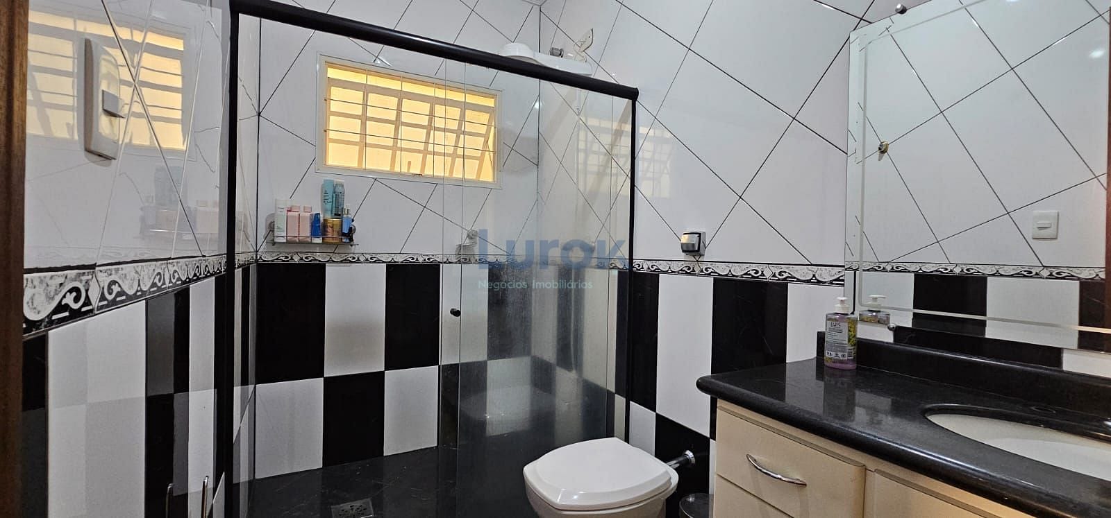 Casa, 3 quartos, 230 m² - Foto 22