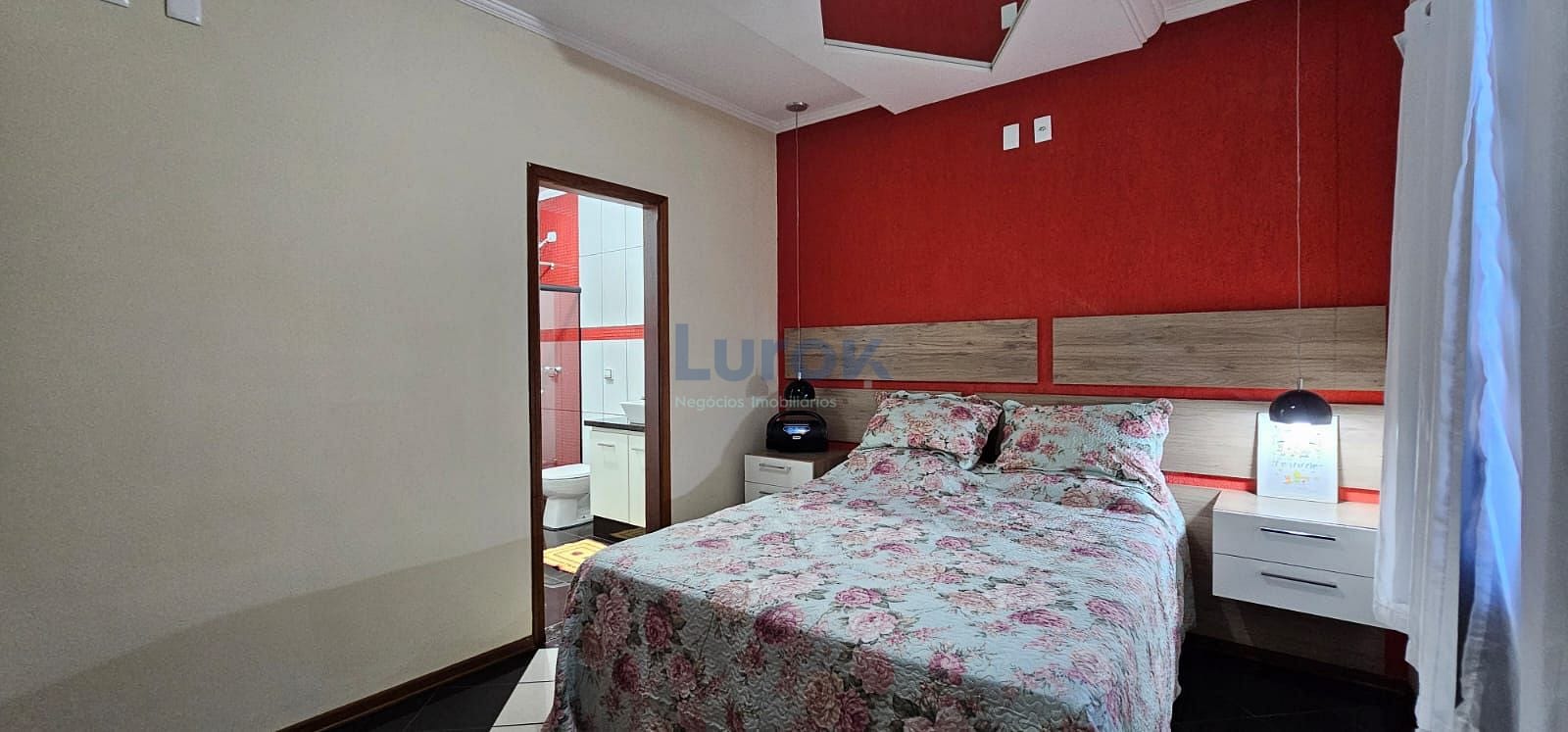 Casa, 3 quartos, 230 m² - Foto 13