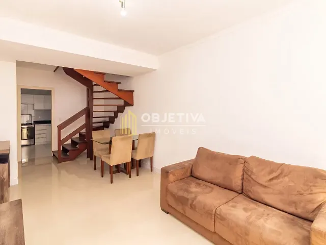 Casa 3 quartos e 3 banheiros, para alugar, no bairro Jardim Itu em Porto Alegre