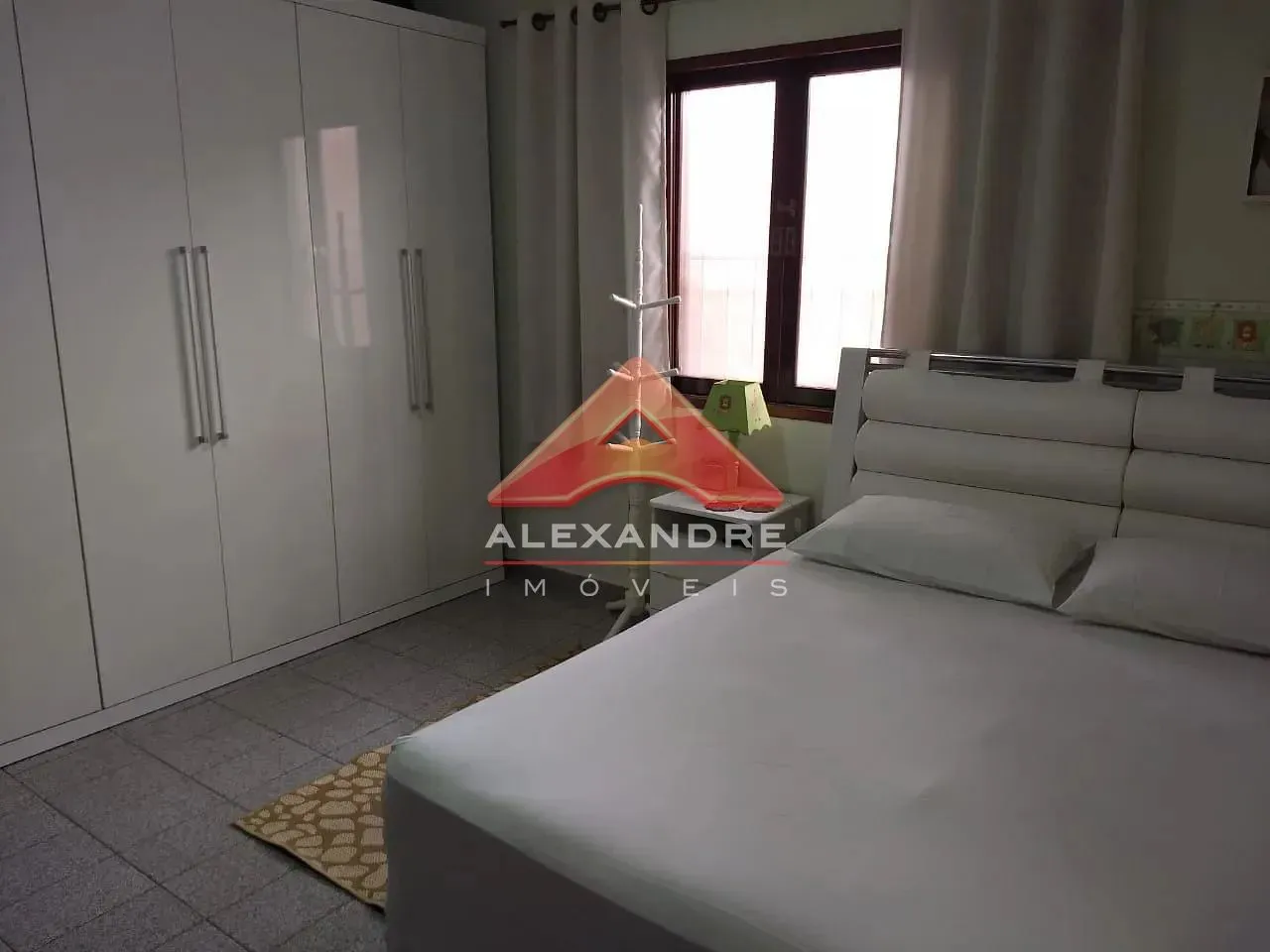 Casa, 3 quartos, 220 m² - Foto 6